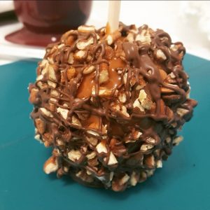 pecan caramel apple